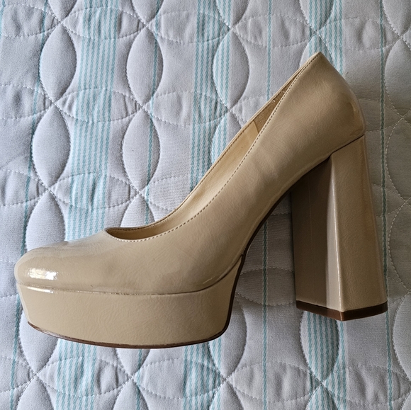 Jessica Simpson chunky heel size 8 - Picture 2 of 5
